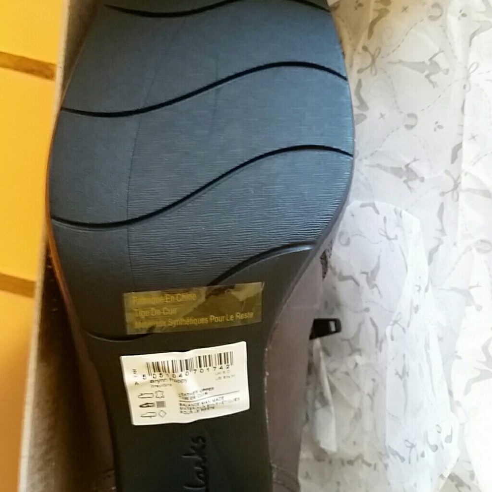 Clarks gray - Picture 8 of 8